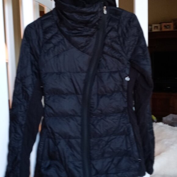 Lululemon Goosedown Jacket Size XS - Picture 3 of 4